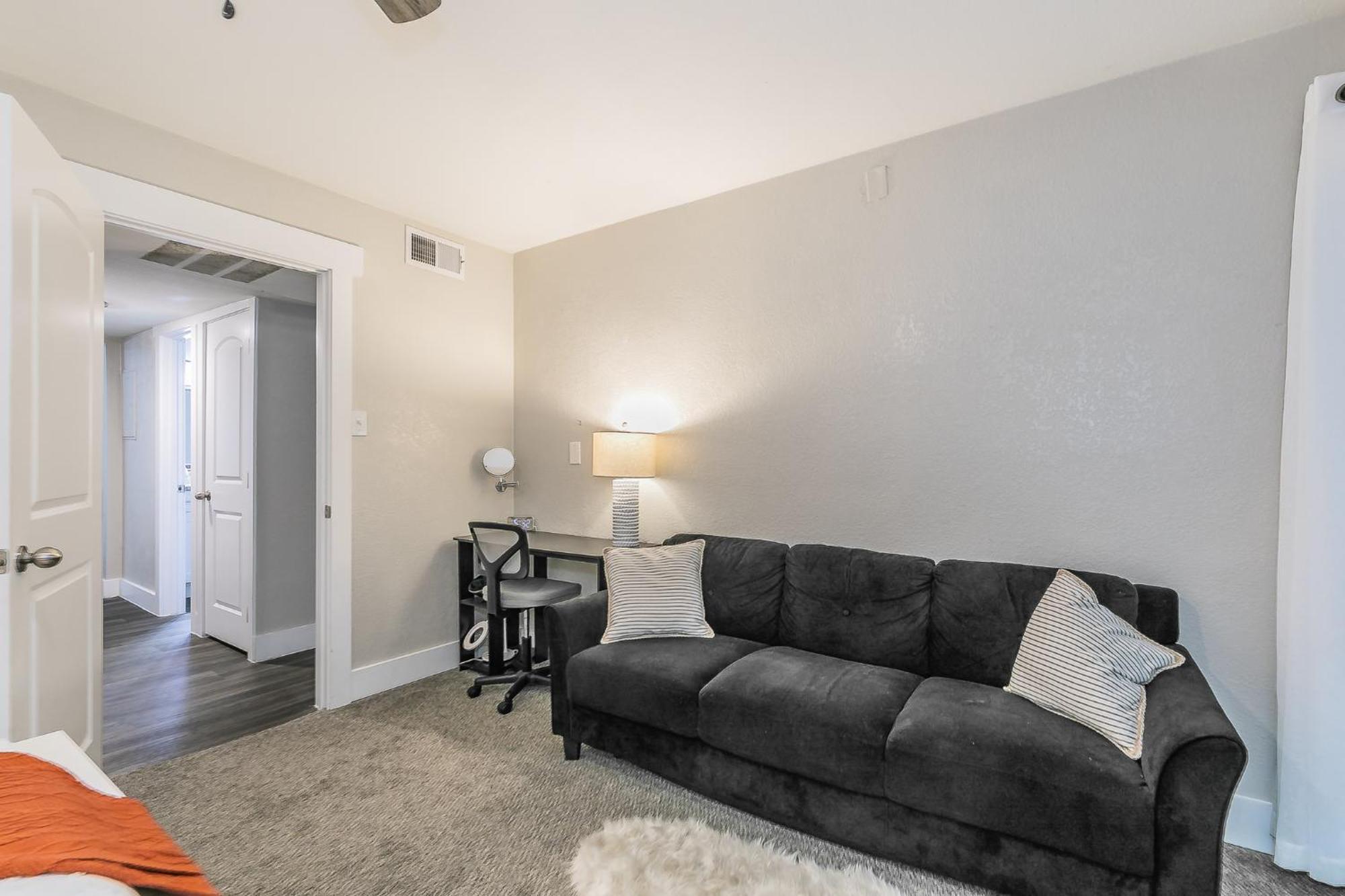 Cozy 2Br Farmhouse Apt - Sleeps 8 - Free Parking! Arlington Exterior foto
